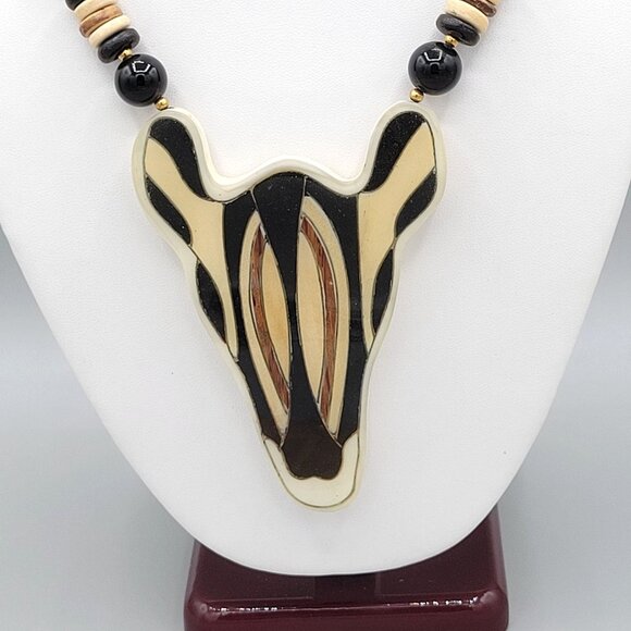 Lee Sands Giraffe Pendant Statement Necklace Natural Materials Tribal Vtg 18" - Picture 2 of 8